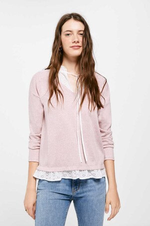 Romantic two-material T-shirt in pink